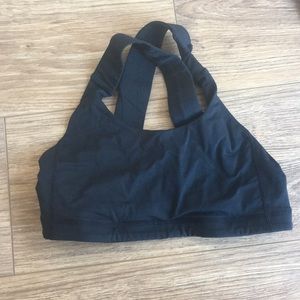 Lululemon sports bra